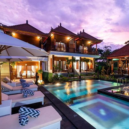 Lembongan Cempaka Villa & Restaurant Nusa Lembongan Exteriör bild
